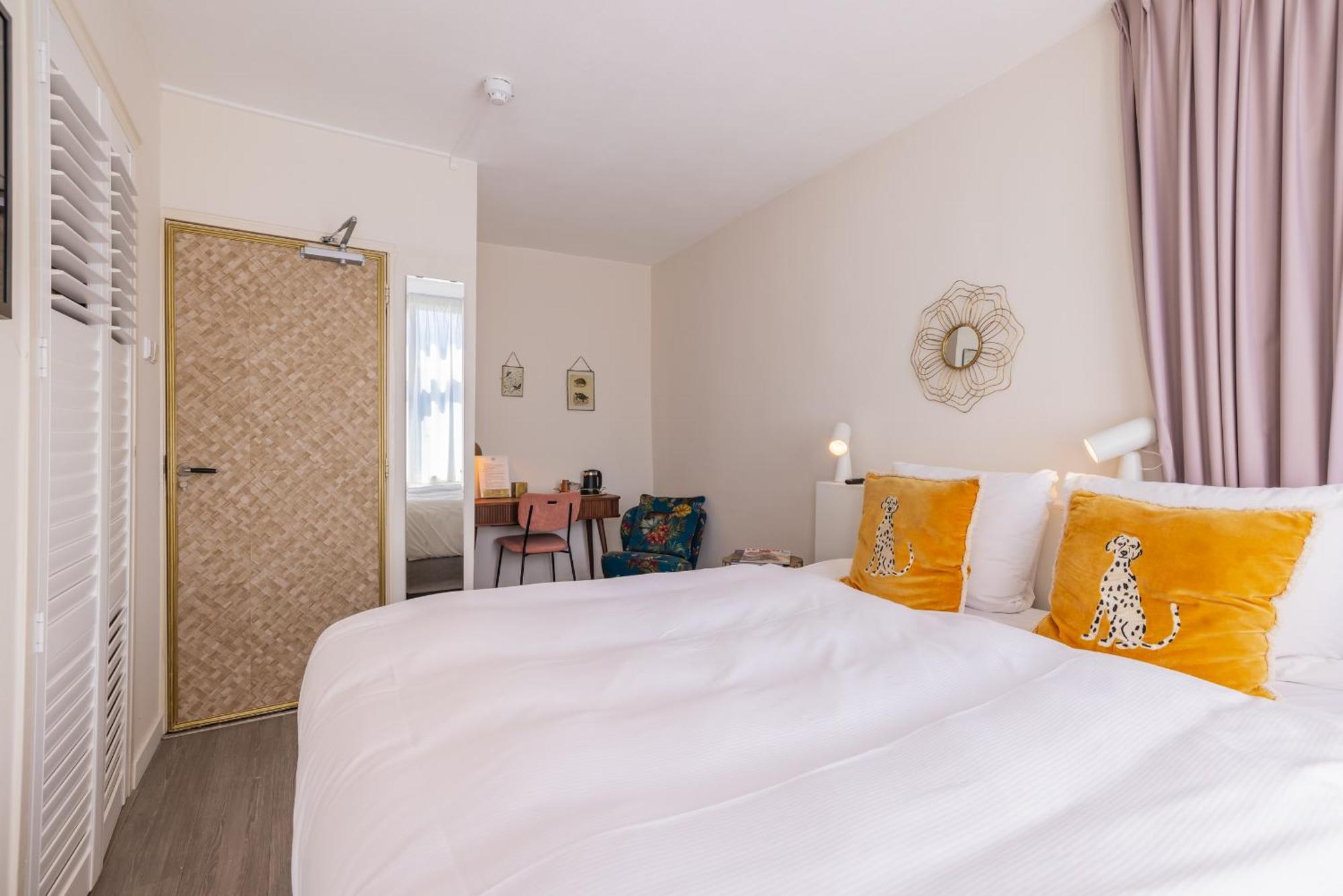Lot Hotel Λάιντεν Εξωτερικό φωτογραφία