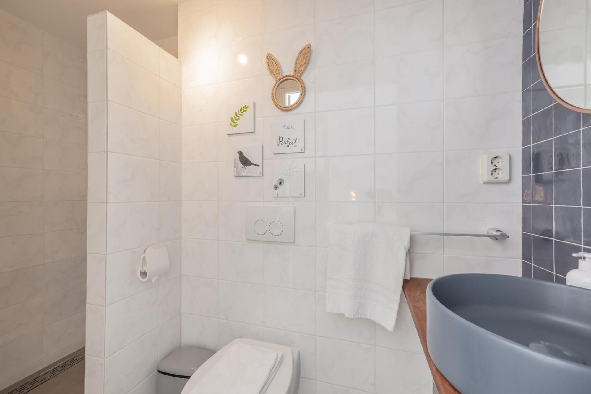 Lot Hotel Λάιντεν Εξωτερικό φωτογραφία